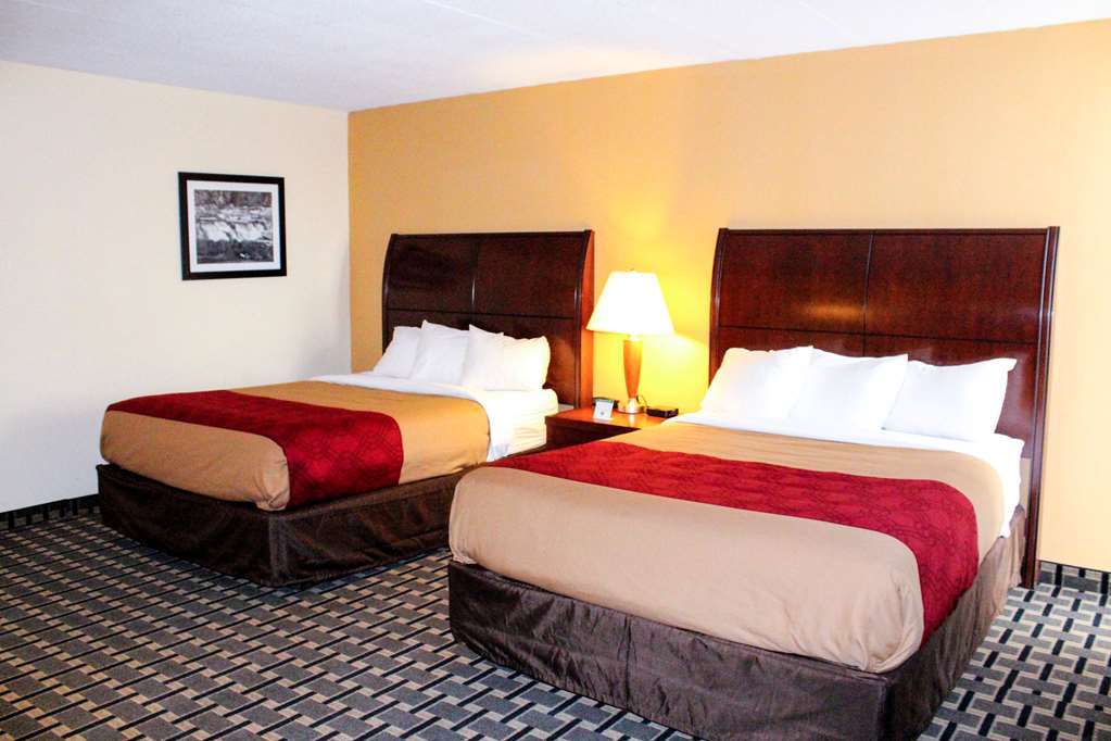 Econo Lodge Inn & Suites Brookings Zimmer foto